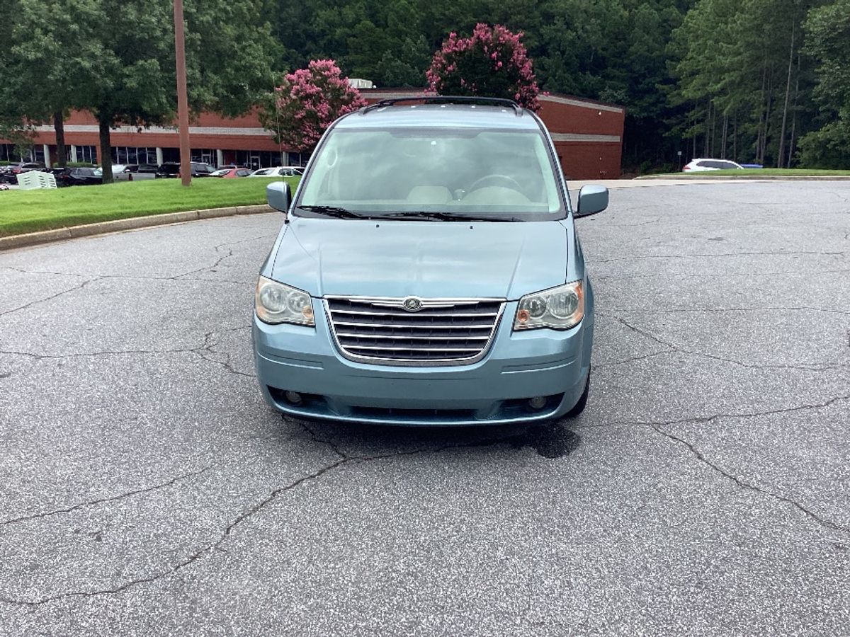 2008 Chrysler Town & Country