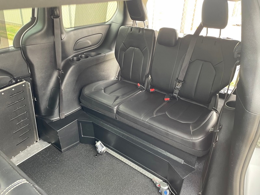 Used 2022 Chrysler Pacifica Touring L - AMS Side Entry Fold Out Automatic Ramp