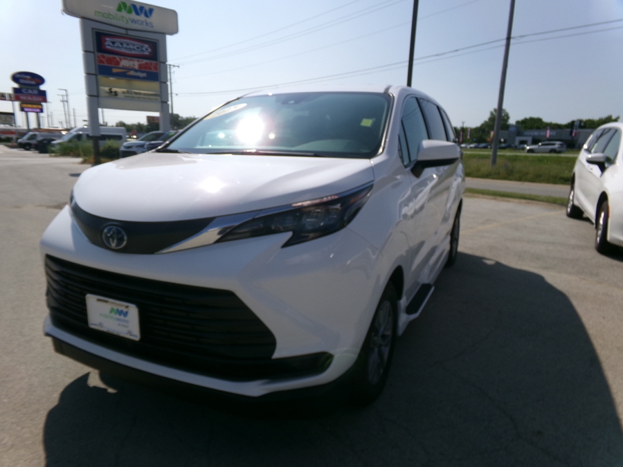 White Toyota Sienna with Side Entry Manual In Floor ramp