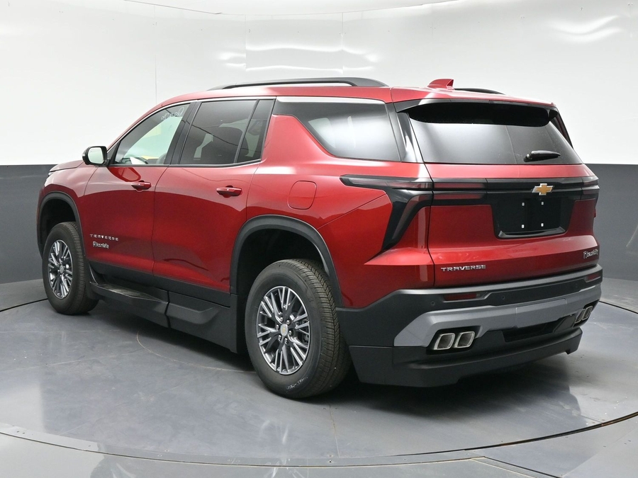 New 2026 Chevrolet Traverse 1LT - BraunAbility Side Entry In Floor Automatic Ramp