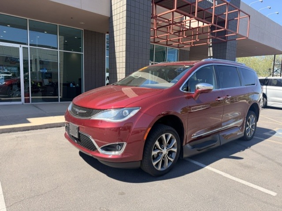 Used 2017 Chrysler Pacifica Limited - VMI Side Entry In Floor Automatic Ramp