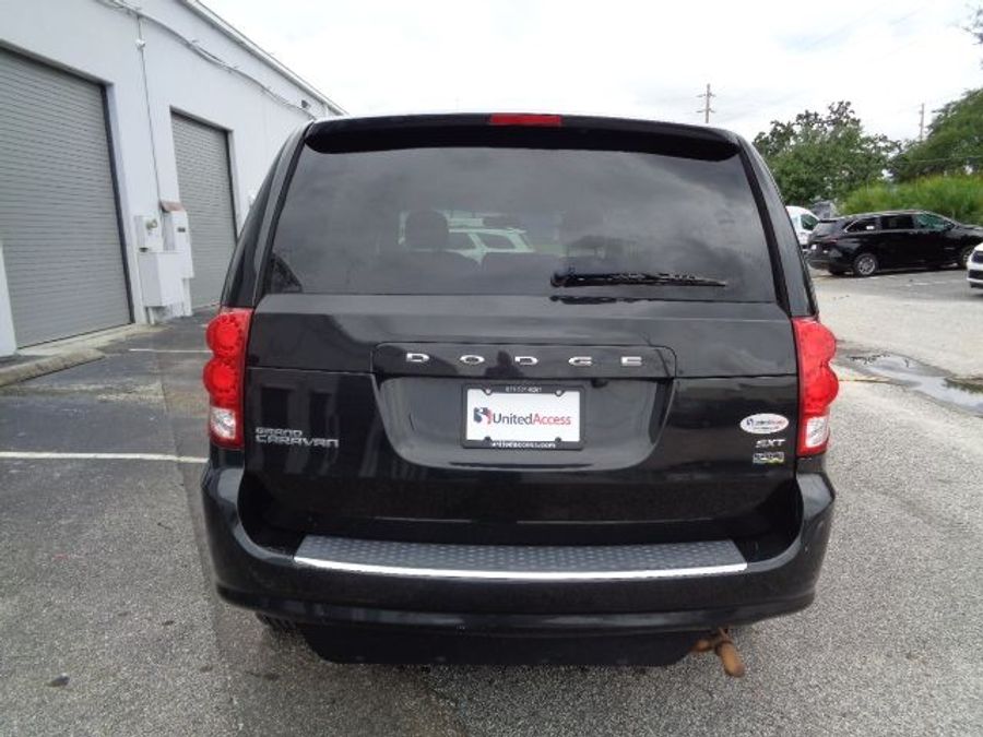 Used 2014 Dodge Grand Caravan SXT - VMI Side Entry Entry In Floor Automatic Ramp