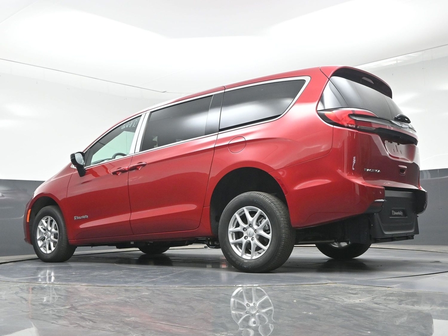 New 2026 Chrysler Pacifica Select Plus - BraunAbility Rear Entry Fold Out Manual Ramp