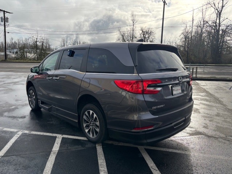 Used 2024 Honda Odyssey EX-L - BraunAbility Side Entry Entry In Floor Automatic Ramp