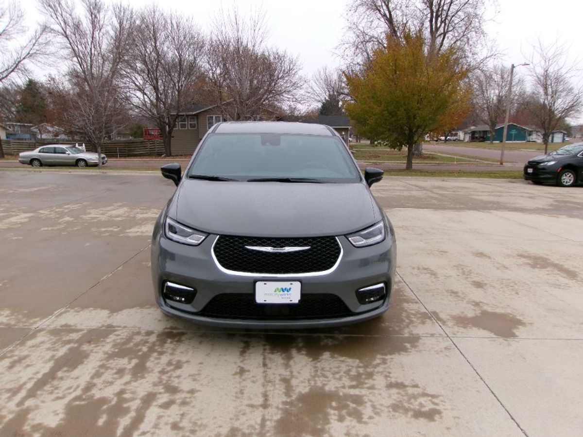 2024 CHRYSLER PACIFICA - Image 15