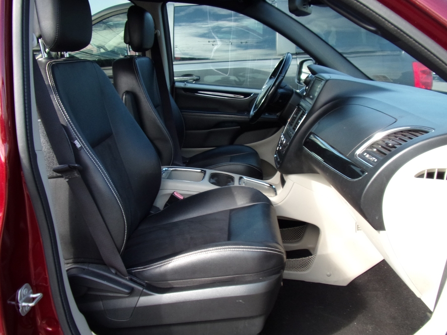 2019 Dodge Grand Caravan SXT - Photo 14