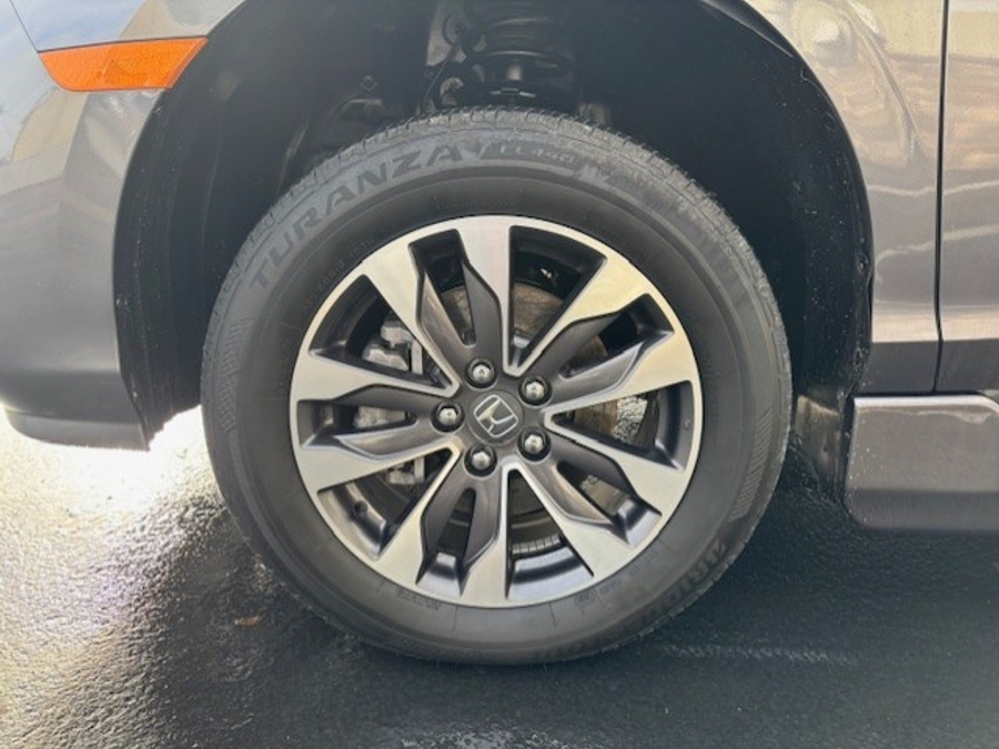 Used 2024 Honda Odyssey EX-L - BraunAbility Side Entry Entry In Floor Automatic Ramp