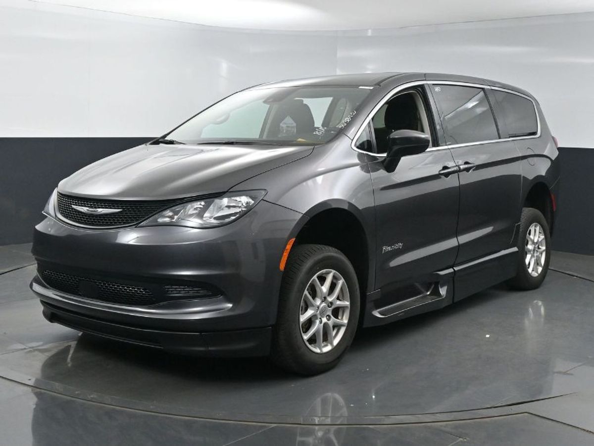 2023 CHRYSLER VOYAGER - Image 3