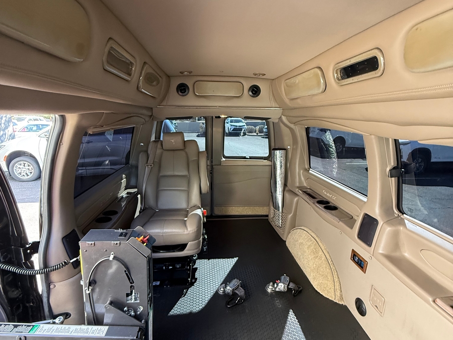 Used 2019 Chevrolet Express 2500 3dr Cargo Van - OTH Side Entry Lift Automatic Ramp