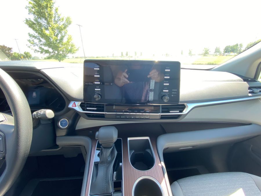 2022 TOYOTA SIENNA - Image 7