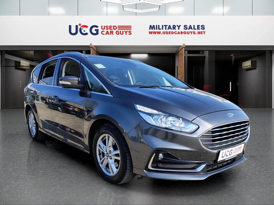 2022 Ford S Max Titanium
