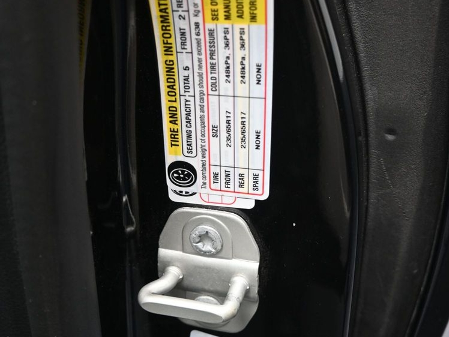 Used 2024 Chrysler Pacifica Touring L - BraunAbility Side Entry Fold Out Automatic Ramp