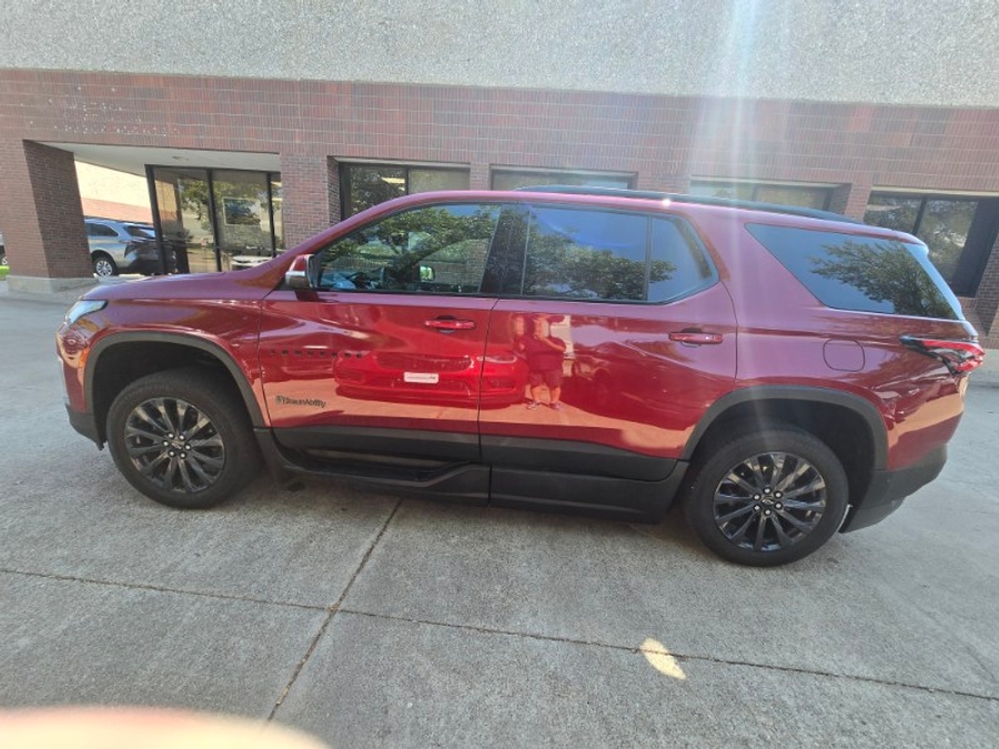 Used 2022 Chevrolet Traverse RS - BraunAbility Side Entry In Floor Automatic Ramp