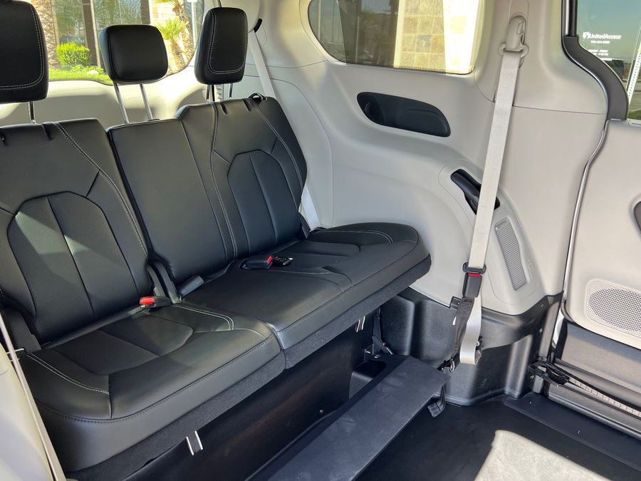 Used 2024 Chrysler Pacifica Touring L Plus - BraunAbility Side Entry Entry Fold Out Automatic Ramp