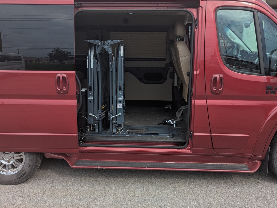 Used 2018 Ram ProMaster 1500 136 WB - OTH Side Entry Entry Lift Automatic Ramp