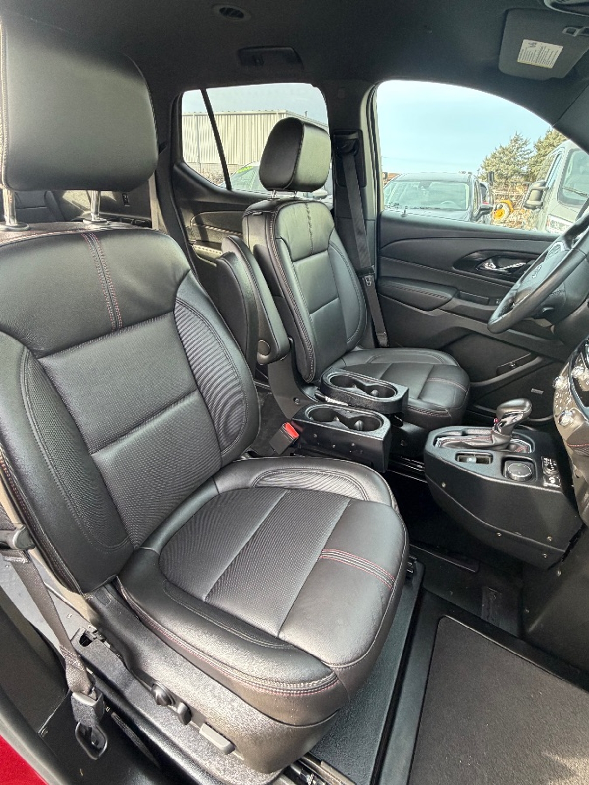 2022 CHEVROLET TRAVERSE - Image 20