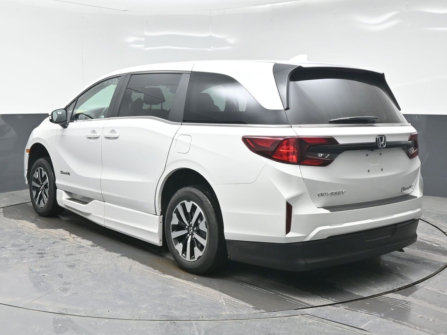 New 2026 Honda Odyssey EX-L - BraunAbility Side Entry Entry In Floor Automatic Ramp