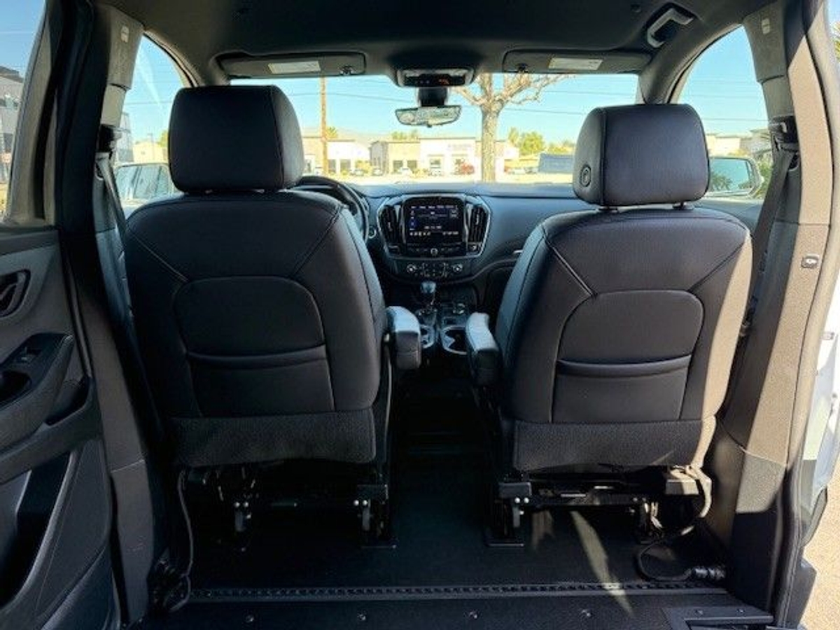 2022 CHEVROLET TRAVERSE - Image 23