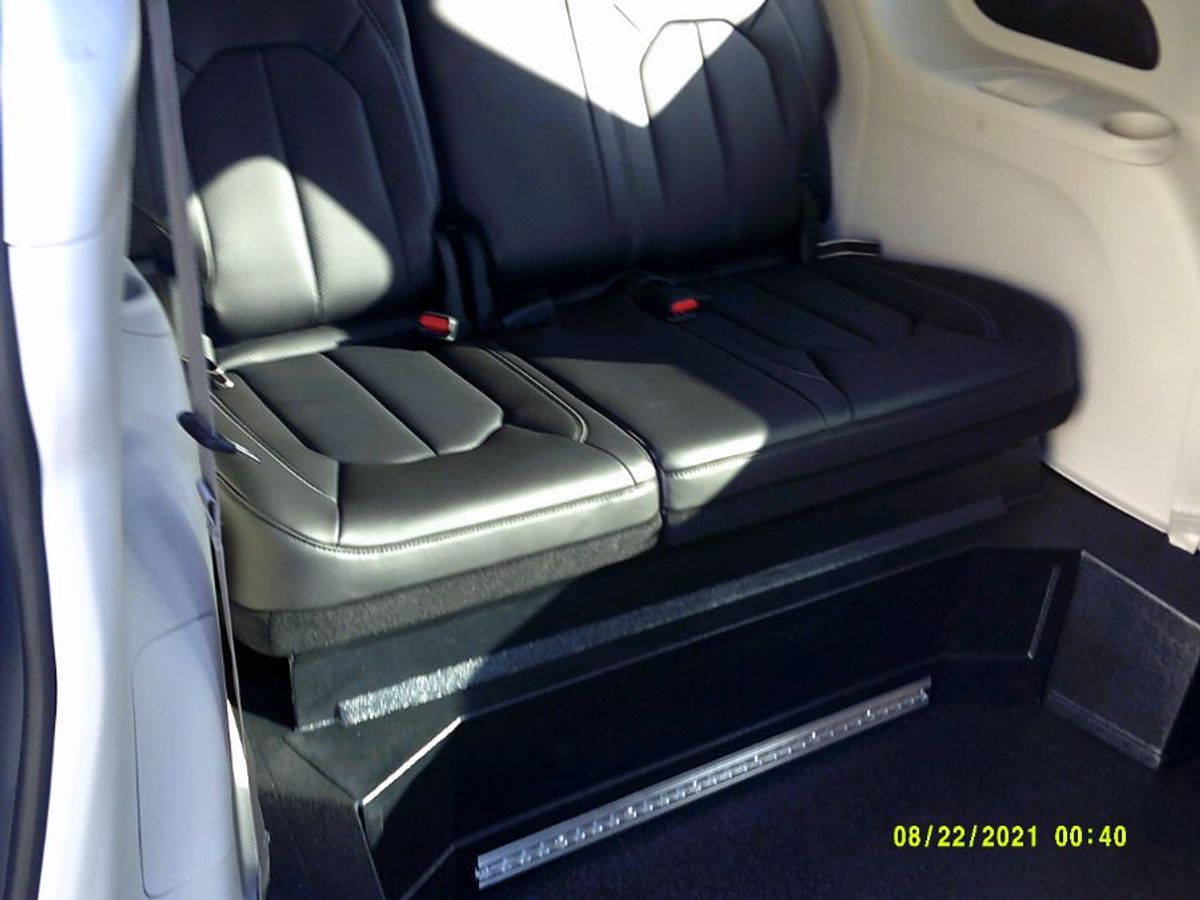 2024 CHRYSLER PACIFICA - Image 16