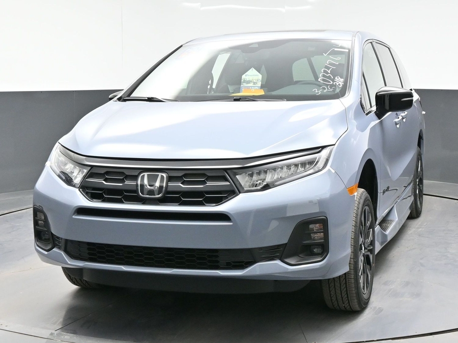 New 2026 Honda Odyssey Sport - BraunAbility Side Entry Entry In Floor Automatic Ramp