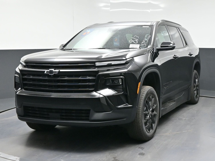 New 2026 Chevrolet Traverse 1LT Midnight - BraunAbility Side Entry In Floor Automatic Ramp