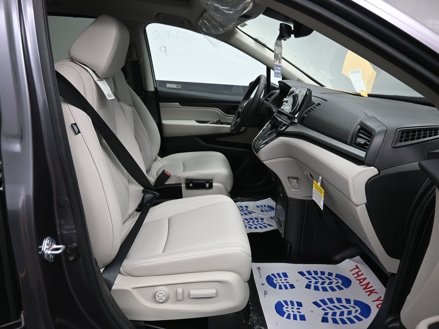 New 2026 Honda Odyssey EX-L - BraunAbility Side Entry Entry In Floor Automatic Ramp