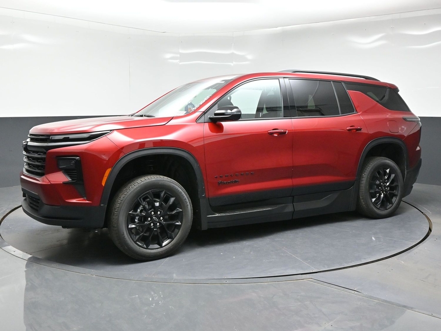 New 2026 Chevrolet Traverse 1LT Midnight - BraunAbility Side Entry In Floor Automatic Ramp