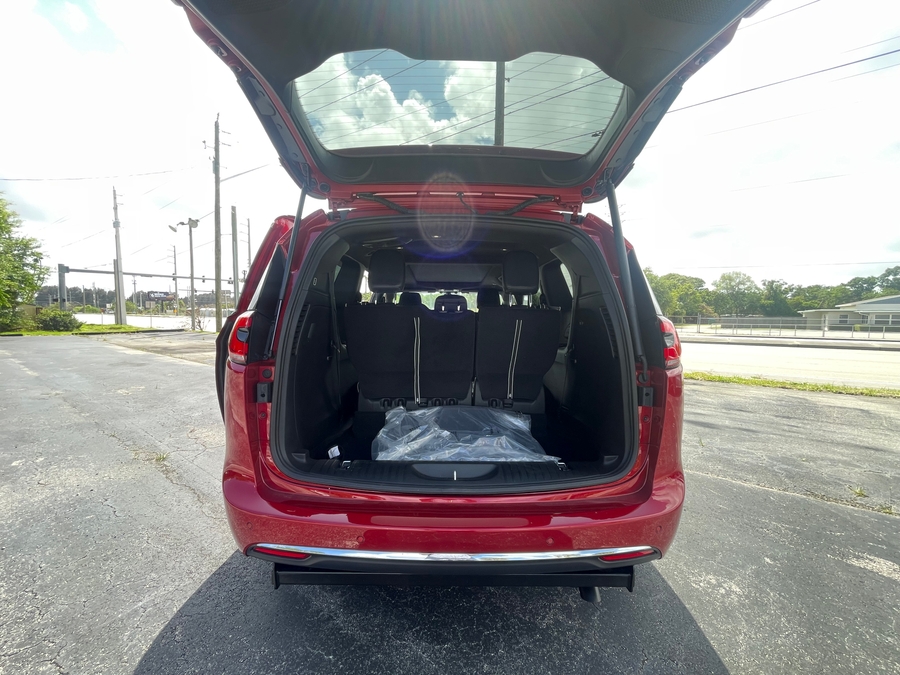 Red Chrysler Pacifica image number 15