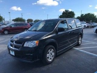Black Dodge Grand Caravan image number 3