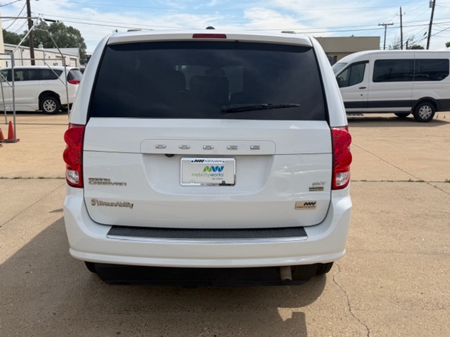 Número de imagen del Dodge Grand Caravan blanco 6