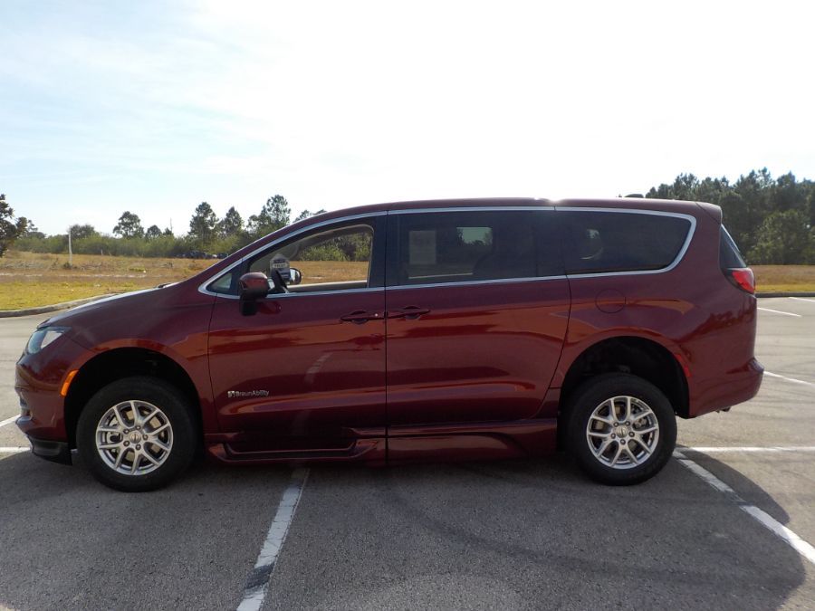 2022 CHRYSLER VOYAGER - Image 5