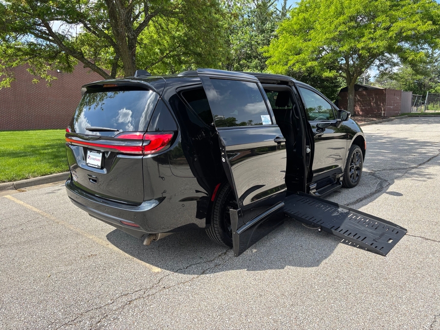 Used 2023 Chrysler Pacifica Touring L Sport - BraunAbility Side Entry Entry Fold Out Automatic Ramp