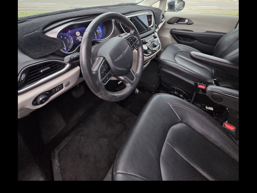 CHRYSLER PACIFICA image number 2