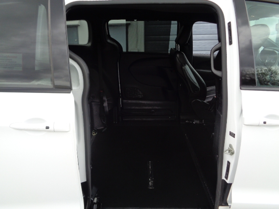 Used 2023 Chrysler Pacifica Touring L Sport - BraunAbility Side Entry Entry Fold Out Automatic Ramp