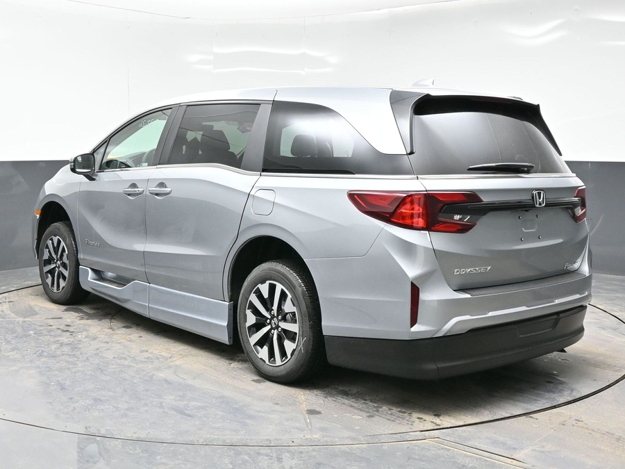 New 2026 Honda Odyssey EX-L - BraunAbility Side Entry Entry In Floor Automatic Ramp