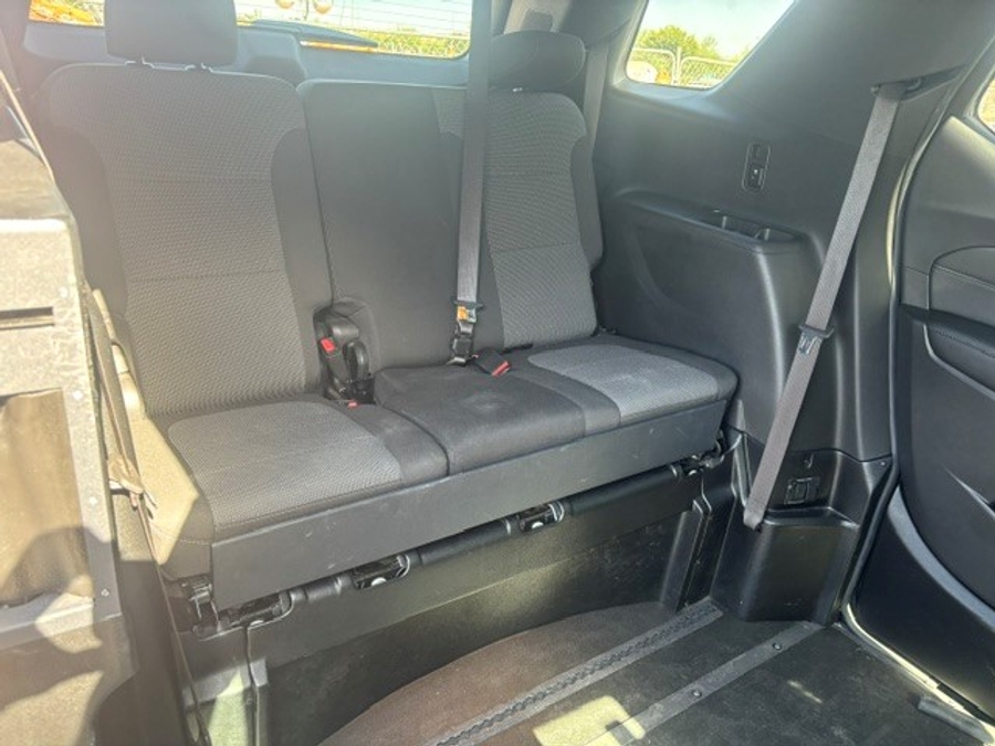 Used 2022 Chevrolet Traverse 1LT - BraunAbility Side Entry In Floor Automatic Ramp
