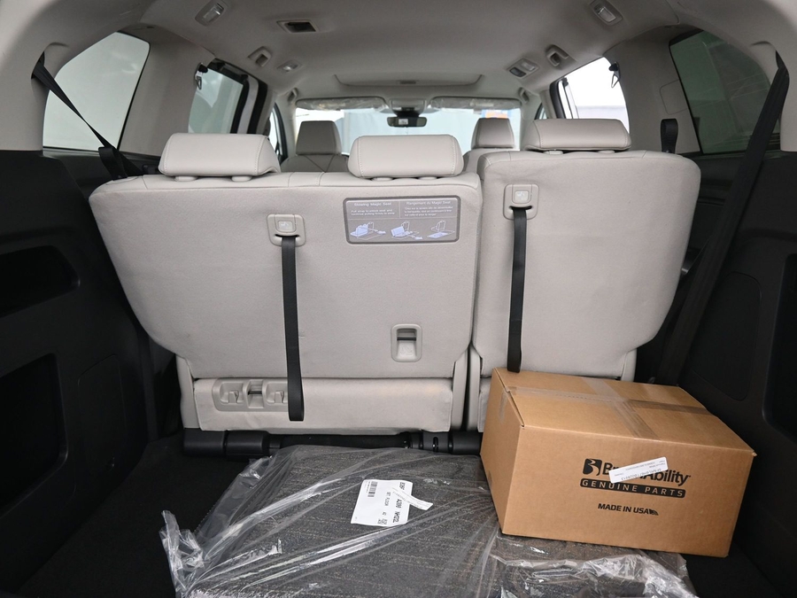 New 2026 Honda Odyssey EX-L - BraunAbility Side Entry Entry In Floor Automatic Ramp