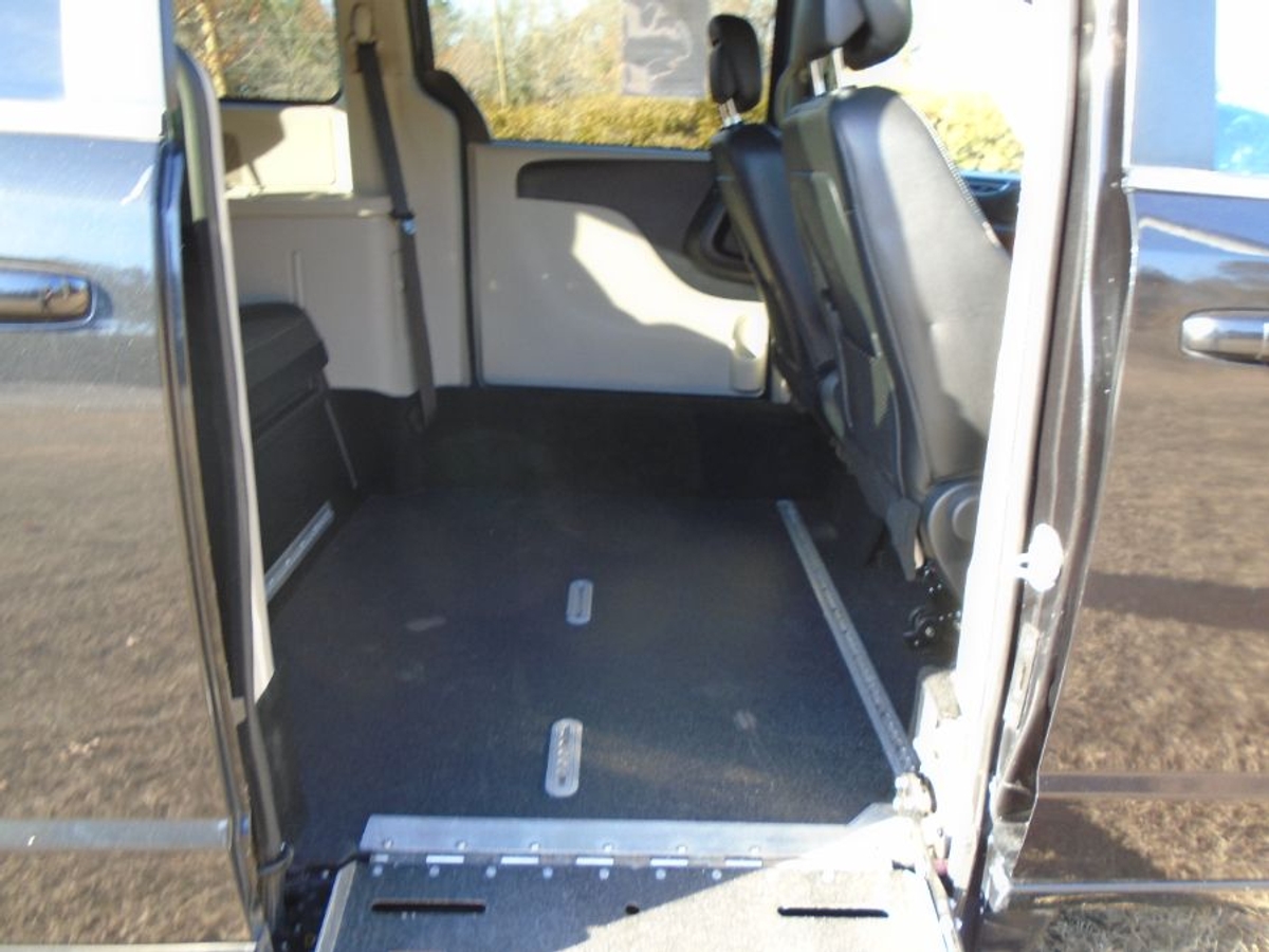 2020 DODGE GRAND CARAVAN - Image 13