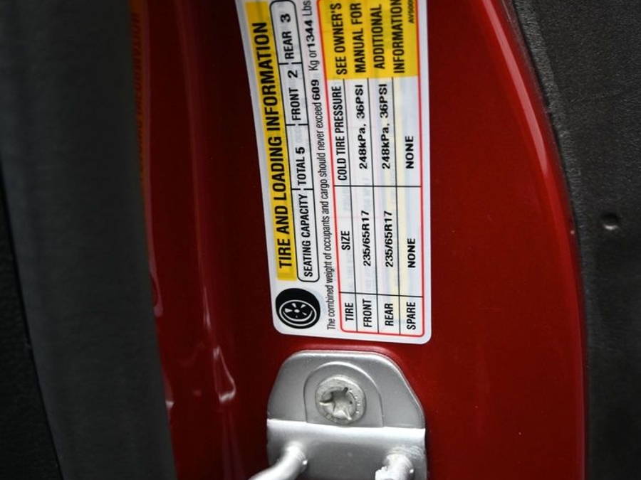 New 2026 Chrysler Pacifica Select Safety - BraunAbility Side Entry In Floor Automatic Ramp