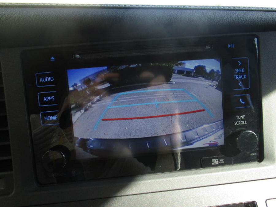 Used 2015 Toyota Sienna SE - VMI Side Entry Entry In Floor Automatic Ramp