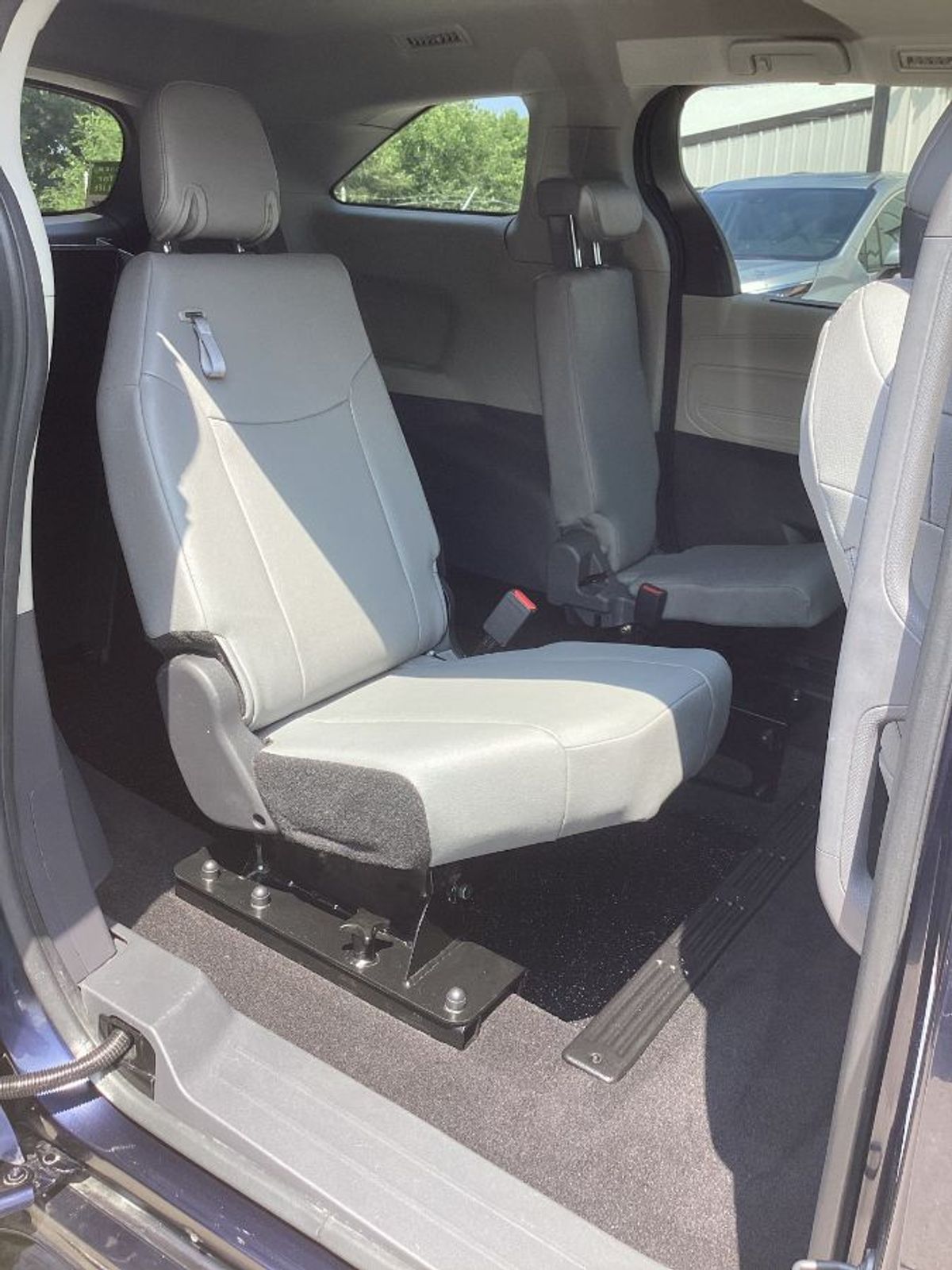 2024 TOYOTA SIENNA - Image 7