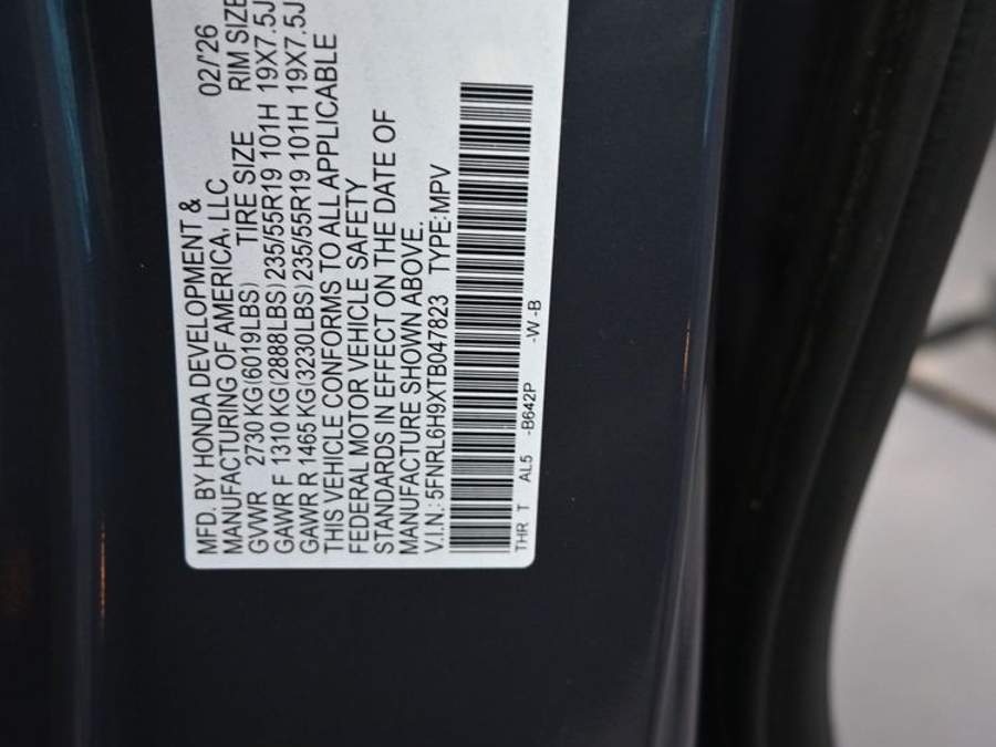 New 2026 Honda Odyssey Elite - BraunAbility Side Entry In Floor Automatic Ramp