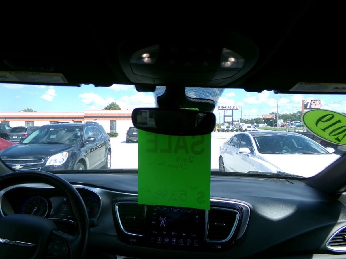 2019 CHRYSLER PACIFICA - Image 10