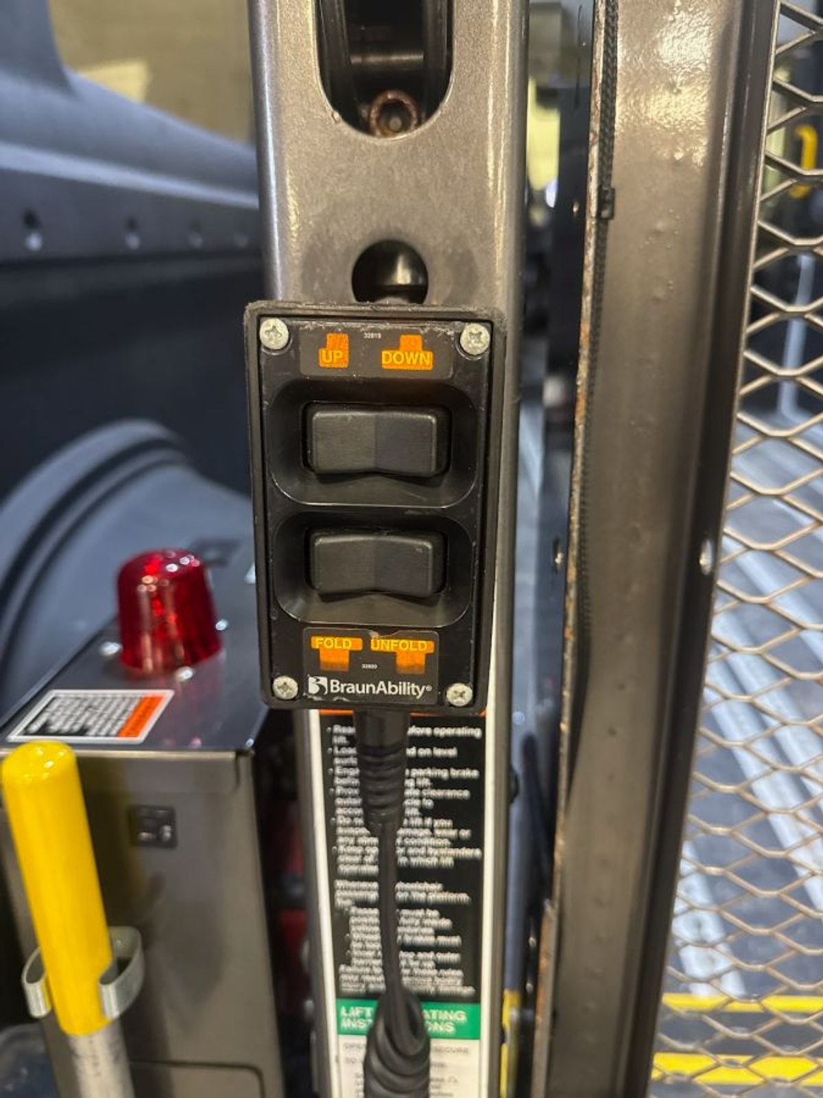 White Ram ProMaster image number 12