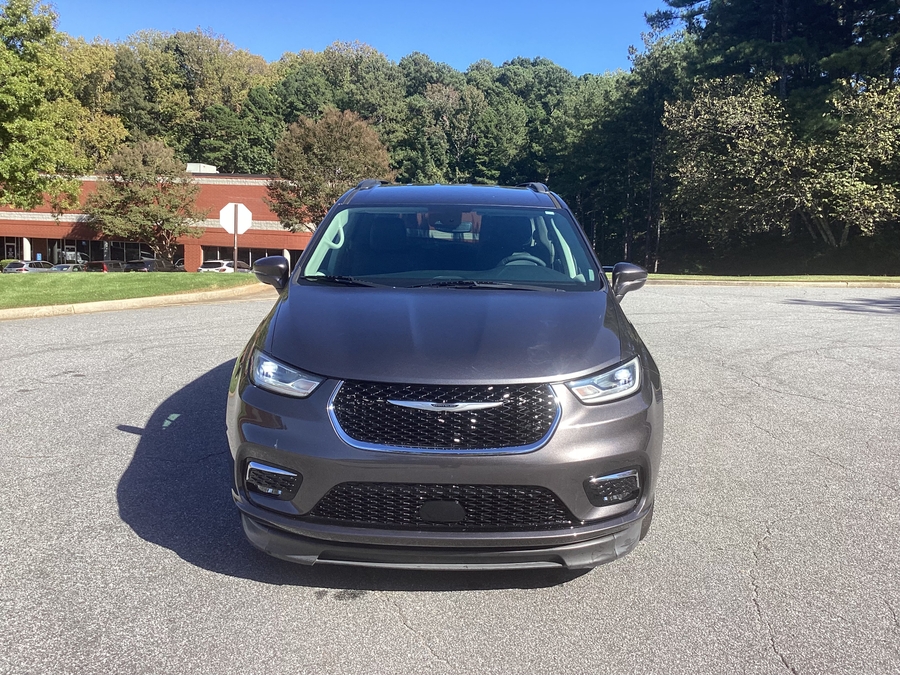 Grey Chrysler Pacifica with Side Entry Automatic In Floor ramp