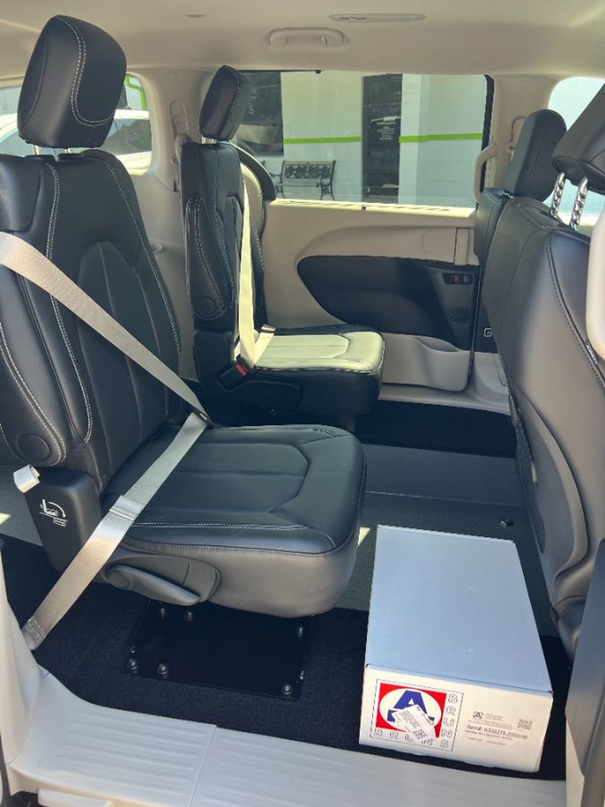 2024 CHRYSLER PACIFICA - Image 7