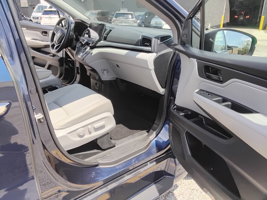 2021 Honda Odyssey EX-L - Photo 9
