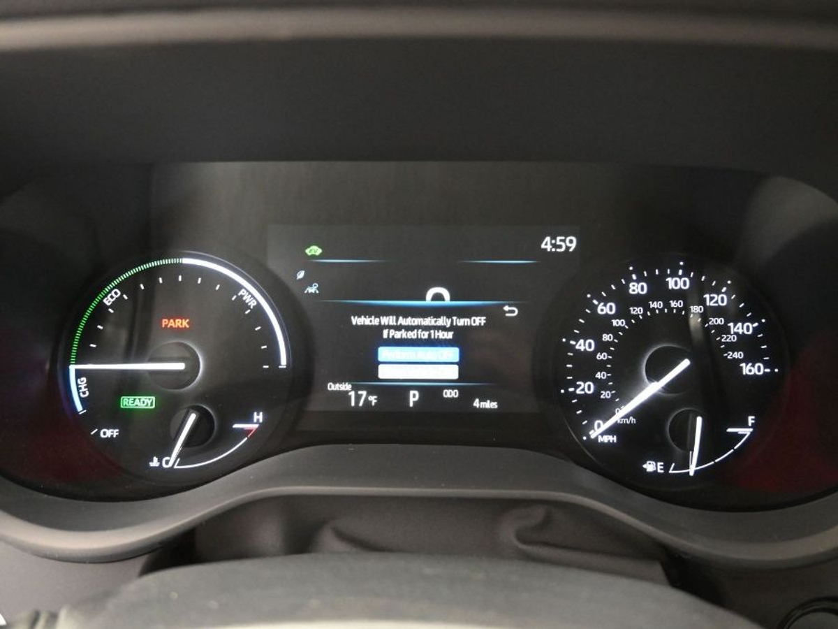 2025 TOYOTA SIENNA - Image 16