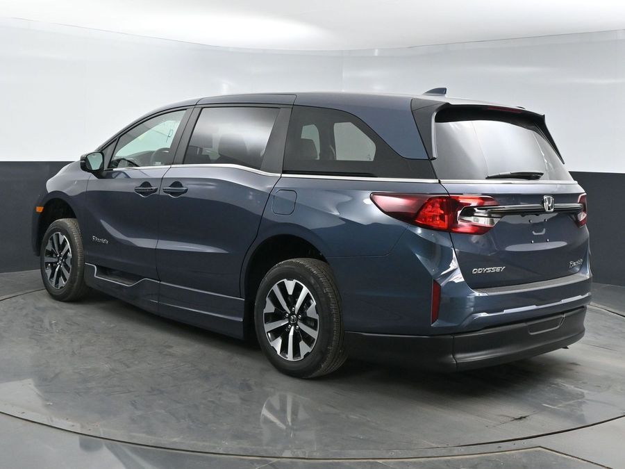 New 2025 Honda Odyssey EX-L - BraunAbility Side Entry Entry In Floor Automatic Ramp