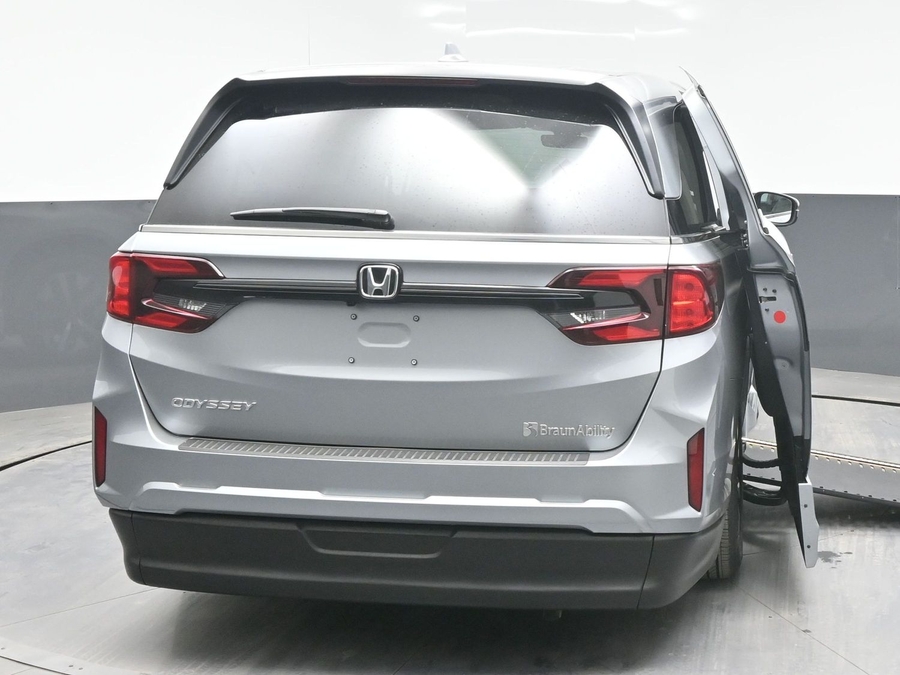 New 2026 Honda Odyssey EX-L - BraunAbility Side Entry Entry In Floor Automatic Ramp